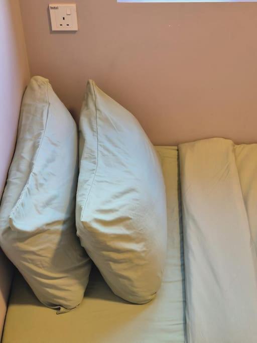 Pangsapuri Serene And Peaceful 2 Bedrooms 3 Pax - 10 Min To Ciq Johor Bahru